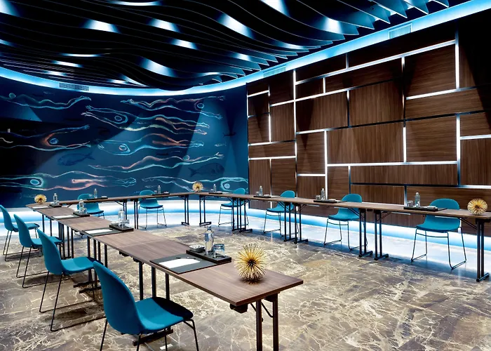 Hotel De Bonart Naples, Curio Collection By Hilton
